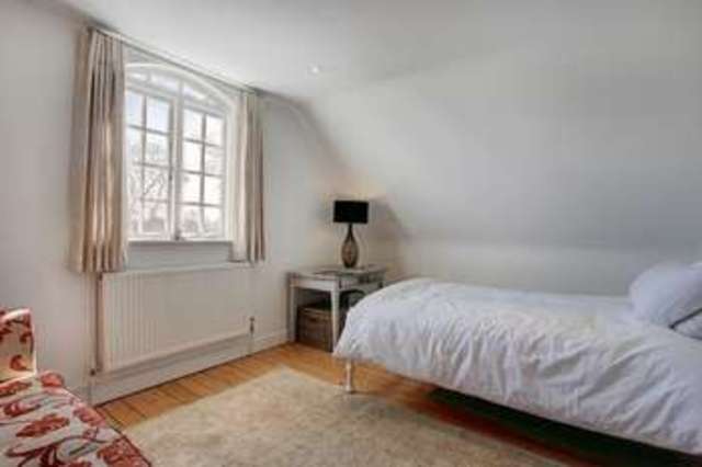  Image of 4 bedroom Property for sale in Harts Lane Bawburgh Norwich NR9 at Harts Lane Bawburgh Norwich, NR9 3LS