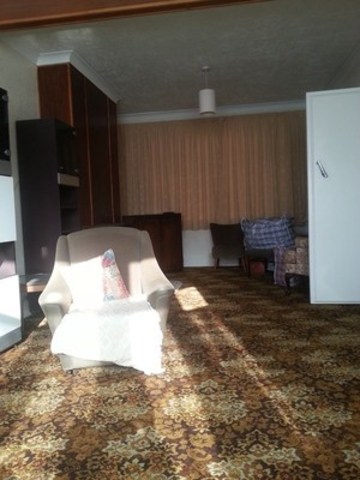  Image of 3 bedroom End of Terrace to rent in Beccles Drive Barking IG11 at BECCLES DRIVE  BARKING, IG11 9HX