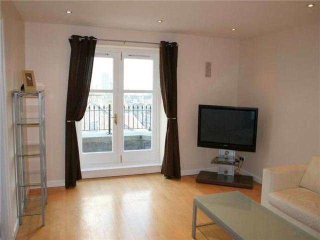  Image of 2 bedroom Flat to rent in Belgrave Terrace Aberdeen AB25 at City Centre Aberdeen Aberdeen, AB25 2NS
