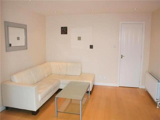  Image of 2 bedroom Flat to rent in Belgrave Terrace Aberdeen AB25 at City Centre Aberdeen Aberdeen, AB25 2NS