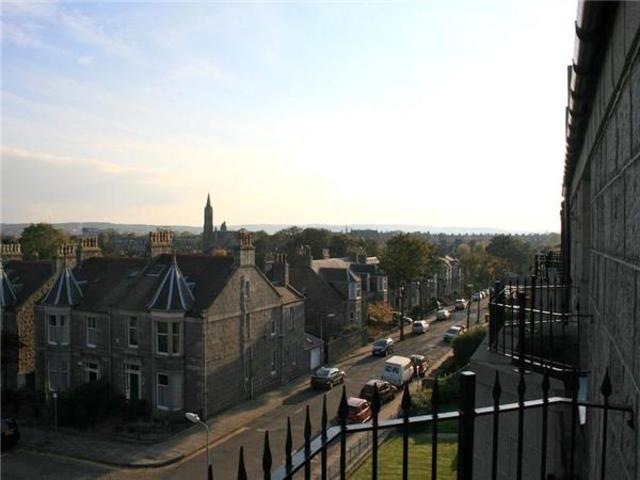  Image of 2 bedroom Flat to rent in Belgrave Terrace Aberdeen AB25 at City Centre Aberdeen Aberdeen, AB25 2NS