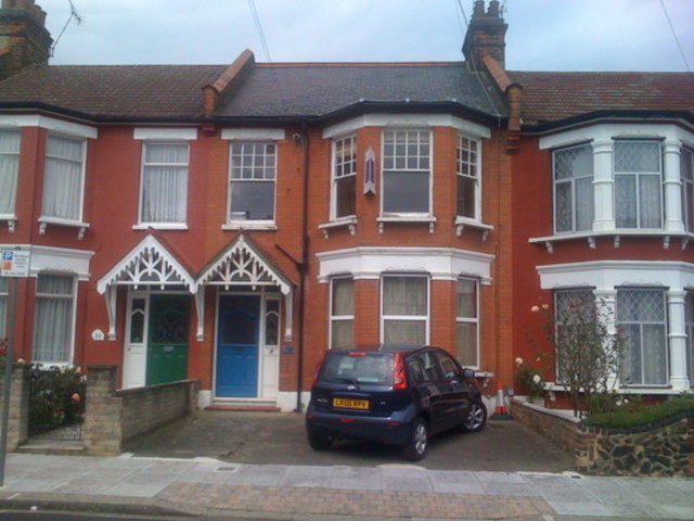  Image of 1 bedroom Flat to rent in Belsize Avenue London N13 at Belsize Avenue  Palmers Green, N13 4TJ