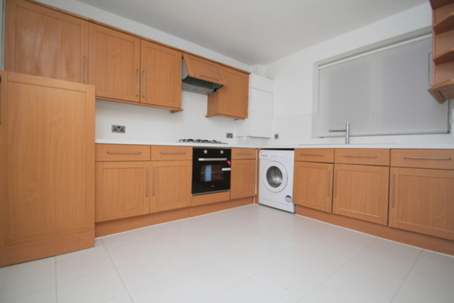  Image of 3 bedroom Flat for sale in Limehouse Causeway London E14 at Bethlehem House Limehouse Causeway London, E14 8AG