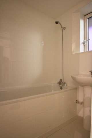  Image of 3 bedroom Flat for sale in Limehouse Causeway London E14 at Bethlehem House Limehouse Causeway London, E14 8AG