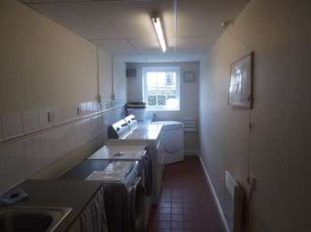  Image of 2 bedroom Flat for sale in Cockfosters Road Cockfosters Barnet EN4 at 50 Cockfosters Road Cockfosters Barnet, EN4 0DX