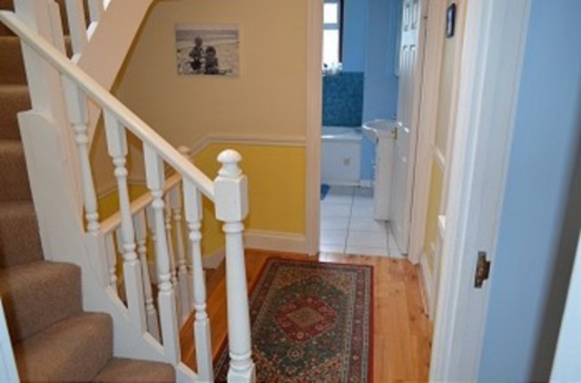  Image of 4 bedroom Detached house to rent in Betstyle Road London N11 at Betstyle Road  Arnos Grove, N11 1JB