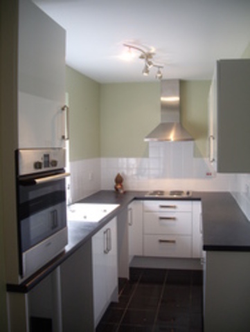  Image of 3 bedroom Detached house to rent in Beverley Road Dagenham RM9 at Beverley Road  Dagenham, RM9 5HP