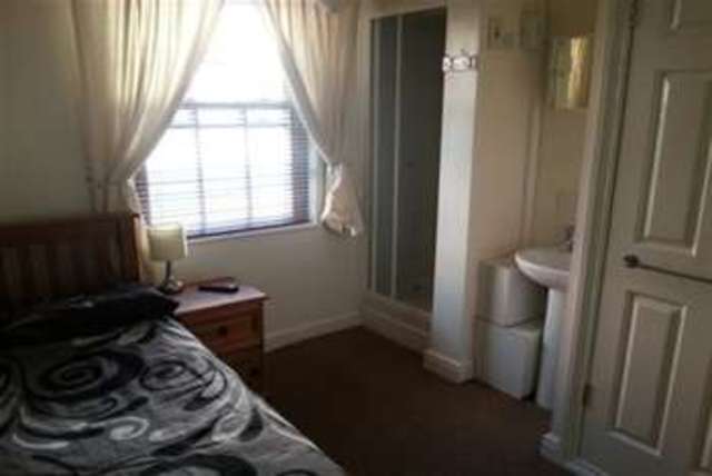  Image of 1 bedroom Flat to rent in Bewdley Street Evesham WR11 at Evesham, WR11 4AD