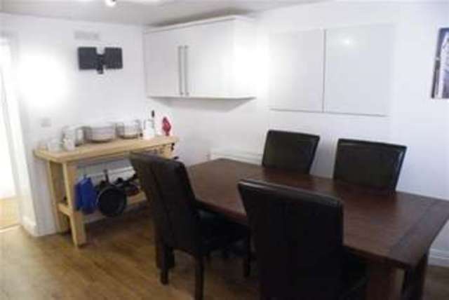  Image of 1 bedroom Flat to rent in Bewdley Street Evesham WR11 at Evesham, WR11 4AD