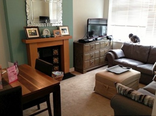  Image of 2 bedroom Detached house to rent in Bicknoller Road Enfield EN1 at Bicknolla Road  Enfield, EN1 3NW