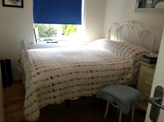  Image of 2 bedroom Detached house to rent in Bicknoller Road Enfield EN1 at Bicknolla Road  Enfield, EN1 3NW