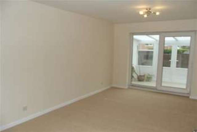  Image of 2 bedroom Bungalow to rent in Bilbury Close Crabbs Cross Redditch B97 at Redditch, B97 5XN