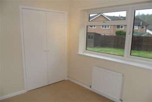  Image of 2 bedroom Bungalow to rent in Bilbury Close Crabbs Cross Redditch B97 at Redditch, B97 5XN