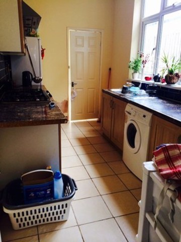  Image of 3 bedroom Terraced house to rent in Birkbeck Road Ilford IG2 at - BIRBECK ROAD  NEWBURY PARK, IG2 7NF