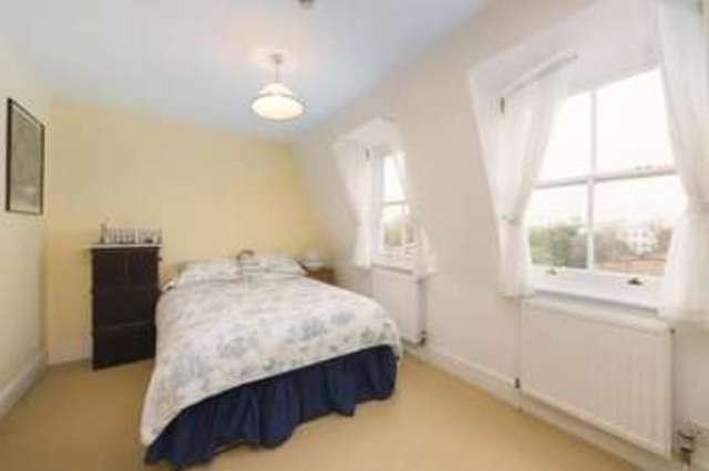  Image of 4 bedroom Semi-Detached house for sale in Black Lion Lane London W6 at Hammersmith London Stamford Brook, W6 9BG