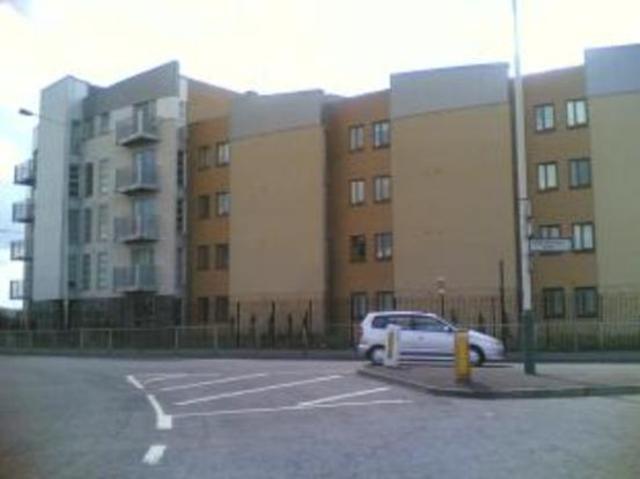  Image of 2 bedroom Flat to rent in Oldchurch Road Romford RM7 at Blade Court  Romford, RM7 0BG