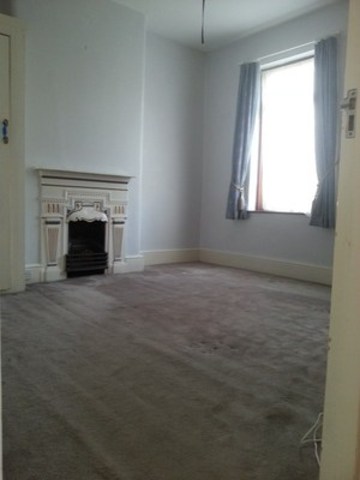  Image of 3 bedroom Terraced house to rent in Blythswood Road Seven Kings Ilford IG3 at BLYTHWOOD ROAD  ILFORD, IG3 8SQ