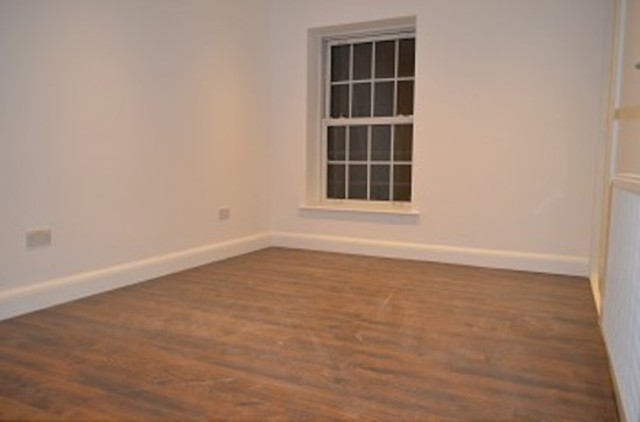  Image of 3 bedroom Flat to rent in Bounds Green Road London N11 at Bounds Green Road  Bound Green, N11 2EU
