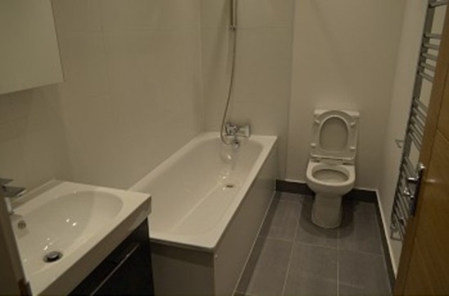  Image of 2 bedroom Flat to rent in Bounds Green Road London N11 at Bounds Green Road  Bounds Green, N11 2EU