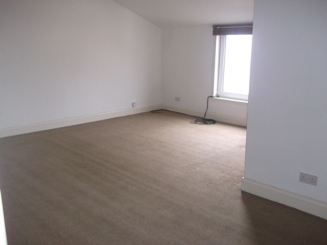  Image of 2 bedroom Flat to rent in Boyd Street Largs KA30 at Largs North Ayrshire North Ayrshire, KA30 8LD