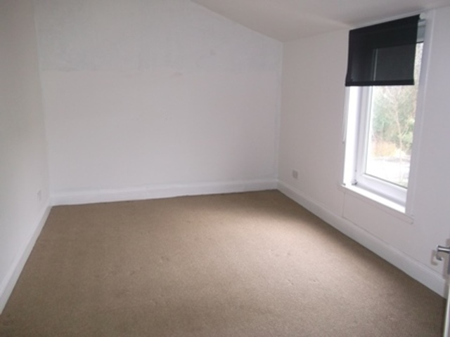  Image of 2 bedroom Flat to rent in Boyd Street Largs KA30 at Largs North Ayrshire North Ayrshire, KA30 8LD