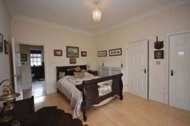  Image of 2 bedroom Flat to rent in Bracken Place Chilworth Southampton SO16 at Bracken Place Chilworth Southampton, SO16 3ET