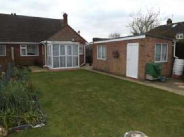  Image of 2 bedroom Bungalow for sale in Cheriton Road Braintree CM7 at Braintree Essex Tye Green, CM7 3NX