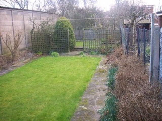  Image of 2 bedroom Detached house to rent in Bramley Road London N14 at Bramley Close  Southgate, N14 4HT