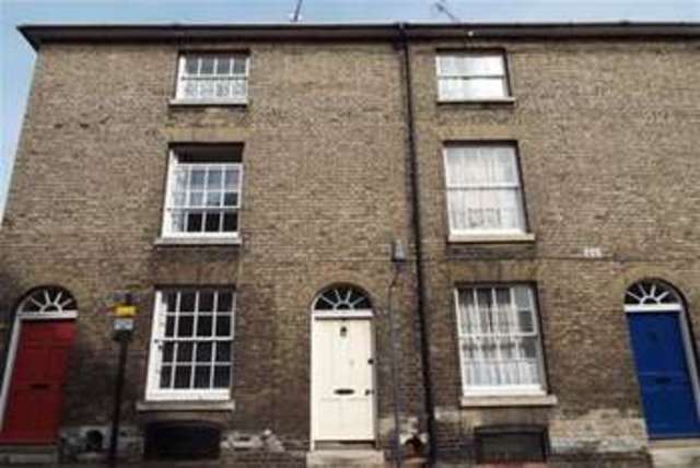  Image of 3 bedroom Semi-Detached house to rent in Brentgovel Street Bury St. Edmunds IP33 at Bury St. Edmunds, IP33 1EB