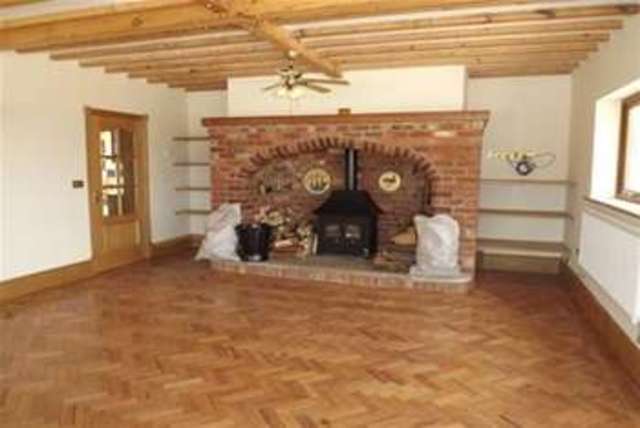  Image of 4 bedroom Detached house to rent in Bretby Lane Bretby Burton-on-Trent DE15 at Burton-on-Trent, DE15 0QS
