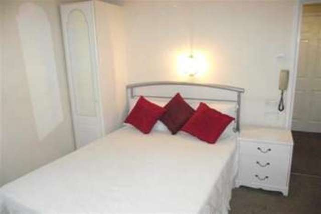  Image of Studio flat to rent in Bridge Terrace Albert Road South Southampton SO14 at Southampton, SO14 3FP