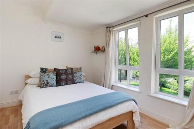  Image of 3 bedroom Town House for sale in Taeping Street London E14 at Brightlingsea Place  Canary Wharf, E14 9UN