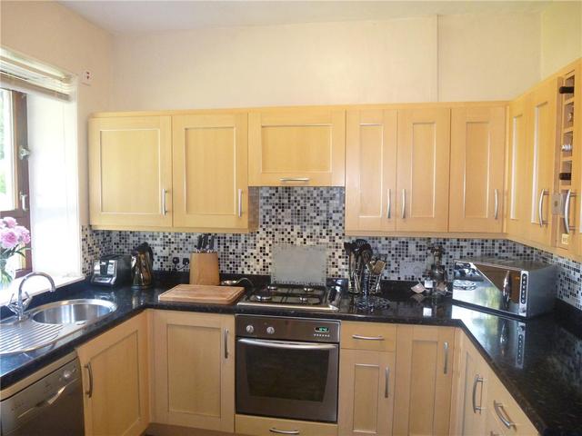  Image of 2 bedroom Flat to rent in Brimmond Place Aberdeen AB11 at Torry Aberdeen Aberdeen, AB11 8EN