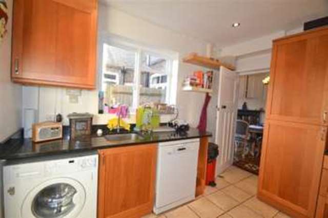  Image of 4 bedroom Terraced house to rent in Brisbane Avenue London SW19 at South Wimbledon, SW19 3AG