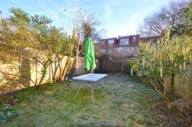  Image of 4 bedroom Terraced house to rent in Brisbane Avenue London SW19 at South Wimbledon, SW19 3AG
