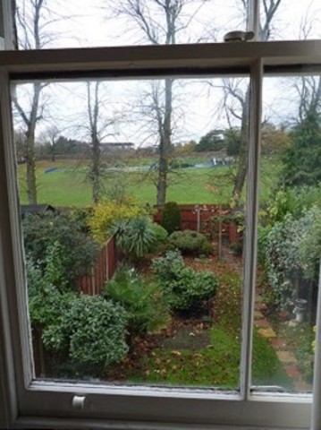  Image of 3 bedroom Flat to rent in Broomfield Avenue London N13 at Broomfield Avenue  Palmers Green, N13 4JN