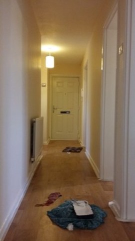  Image of 3 bedroom Flat to rent in Broomhill Road Woodford Green IG8 at BROOMHILL COURT BROOMHILL ROAD WOODFORD, IG8 0BQ
