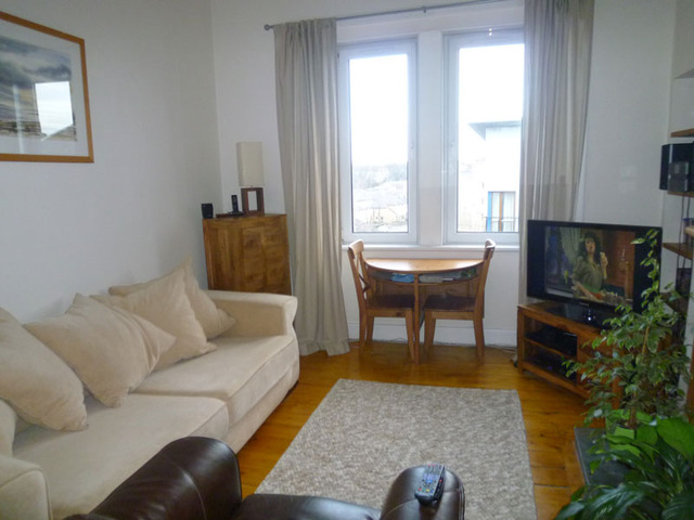  Image of 1 bedroom Flat to rent in Broughton Road Edinburgh EH7 at Broughton Edinburgh Edinburgh, EH7 4ED
