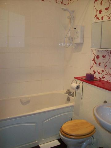  Image of 1 bedroom Flat to rent in Broughty Ferry Road Dundee DD4 at Stobswell Dundee Dundee, DD4 6JS
