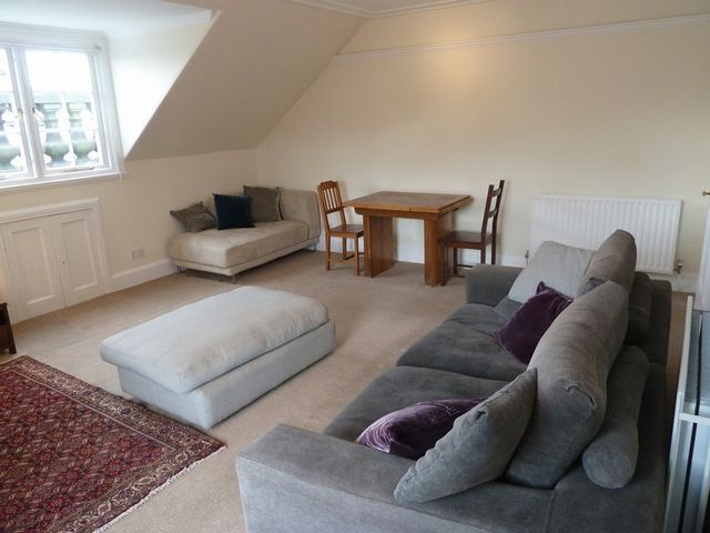  Image of 3 bedroom Flat to rent in Buckingham Terrace Edinburgh EH4 at Comely Bank Edinburgh Edinburgh, EH4 3AF