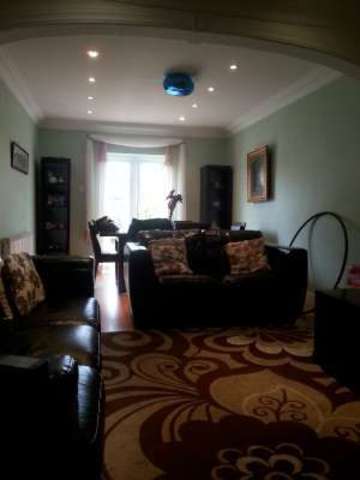  Image of 4 bedroom Bungalow to rent in Budoch Drive Ilford IG3 at BUDOCH DRIVE SEVEN KINGS ILFORD, IG3 9NX