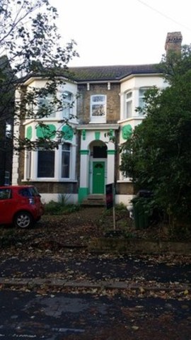  Image of 1 bedroom End of Terrace to rent in Bulwer Road London E11 at BULWER ROAD  LEYTONSTONE, E11 1BX