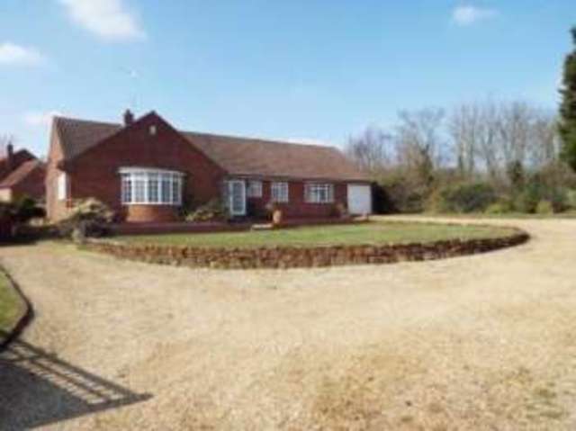  Image of 3 bedroom Bungalow for sale in North Street Burnham Market King