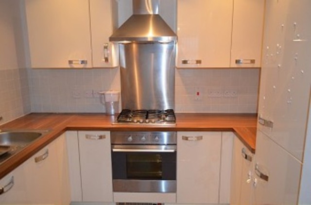  Image of 2 bedroom Flat to rent in Waggon Mews London N14 at Buttery Mews  Southgate, N14 7DF
