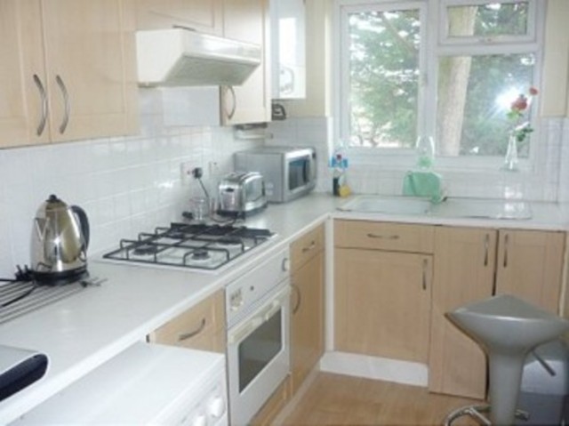  Image of 1 bedroom Flat to rent in Bycullah Road Enfield EN2 at Bycullah Road  Enfield, EN2 8EU