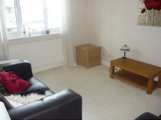  Image of 1 bedroom Flat to rent in Bycullah Road Enfield EN2 at Bycullah Road  Enfield, EN2 8EU