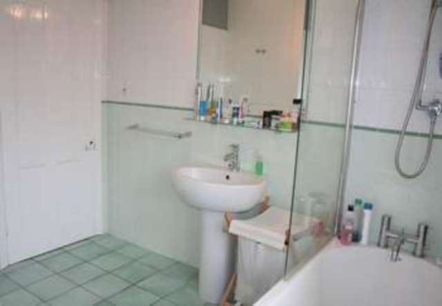  Image of 2 bedroom Semi-Detached house for sale in Byron Avenue Lincoln LN2 at Byron Avenue  Lincoln, LN2 4DX