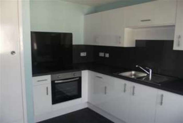  Image of 1 bedroom Flat to rent in Cairnhill Drive Crookston Glasgow G52 at Glasgow, G52 3LQ
