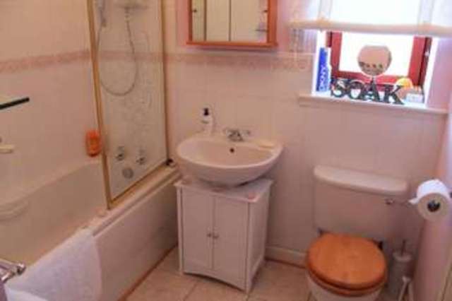  Image of 2 bedroom Flat for sale in Caledonia Court Paisley PA3 at Caledonia Court  Paisley, PA3 2LL
