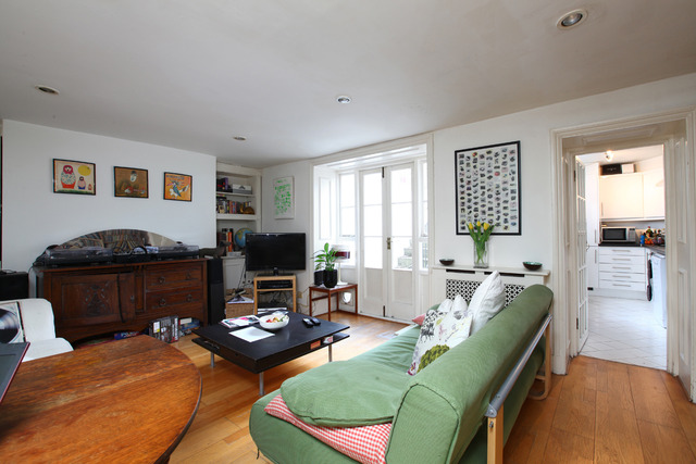  Image of 2 bedroom Apartment for sale in Camberwell Grove London SE5 at Camberwell Grove  Camberwell, SE5 8JA